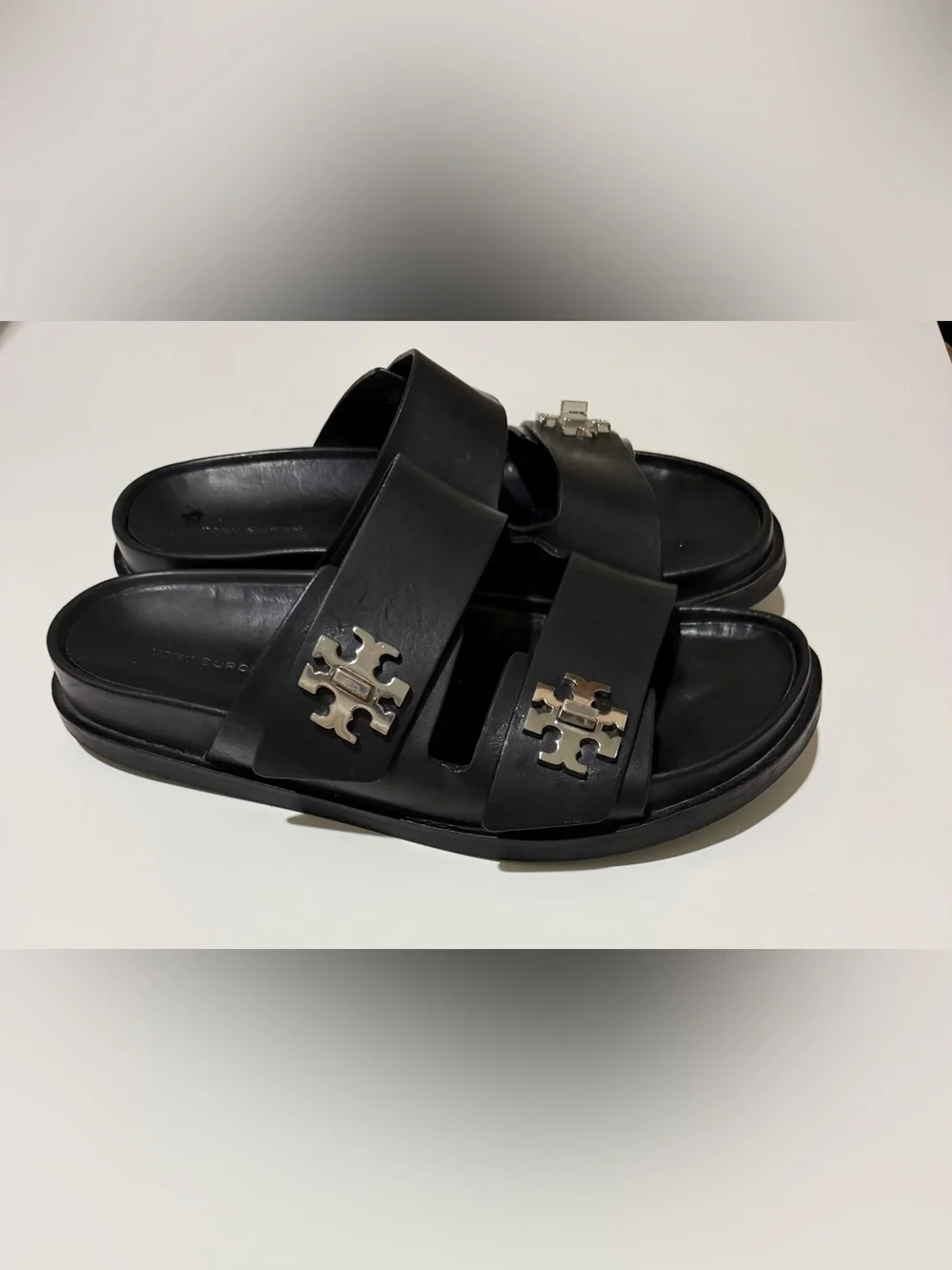 Tory Burch TURNLOCK SPORT SLIDE Black Leather Sz 9 Silver Logo Hardware